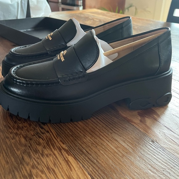 COPY - Coach Ruthie Loafer BRAND NEW - Picture 1 of 6